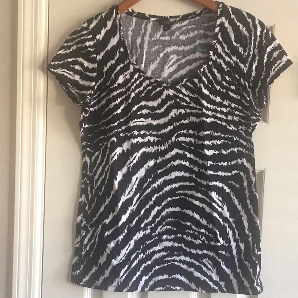 Ann Taylor Tee - never worn